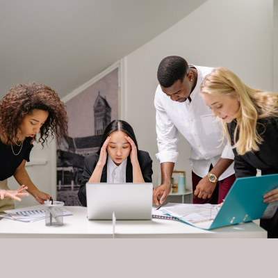 Combatting Office Politics with Team Building Ideas